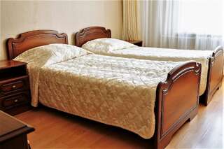 Гостиница ВАЛС Москва Бюджетный номер с двумя раздельными кроватями (в блоке)-1